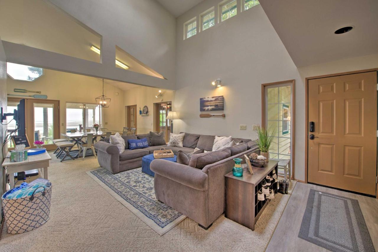 Warm Beach Hideaway With Private Beach! Stanwood Exterior foto