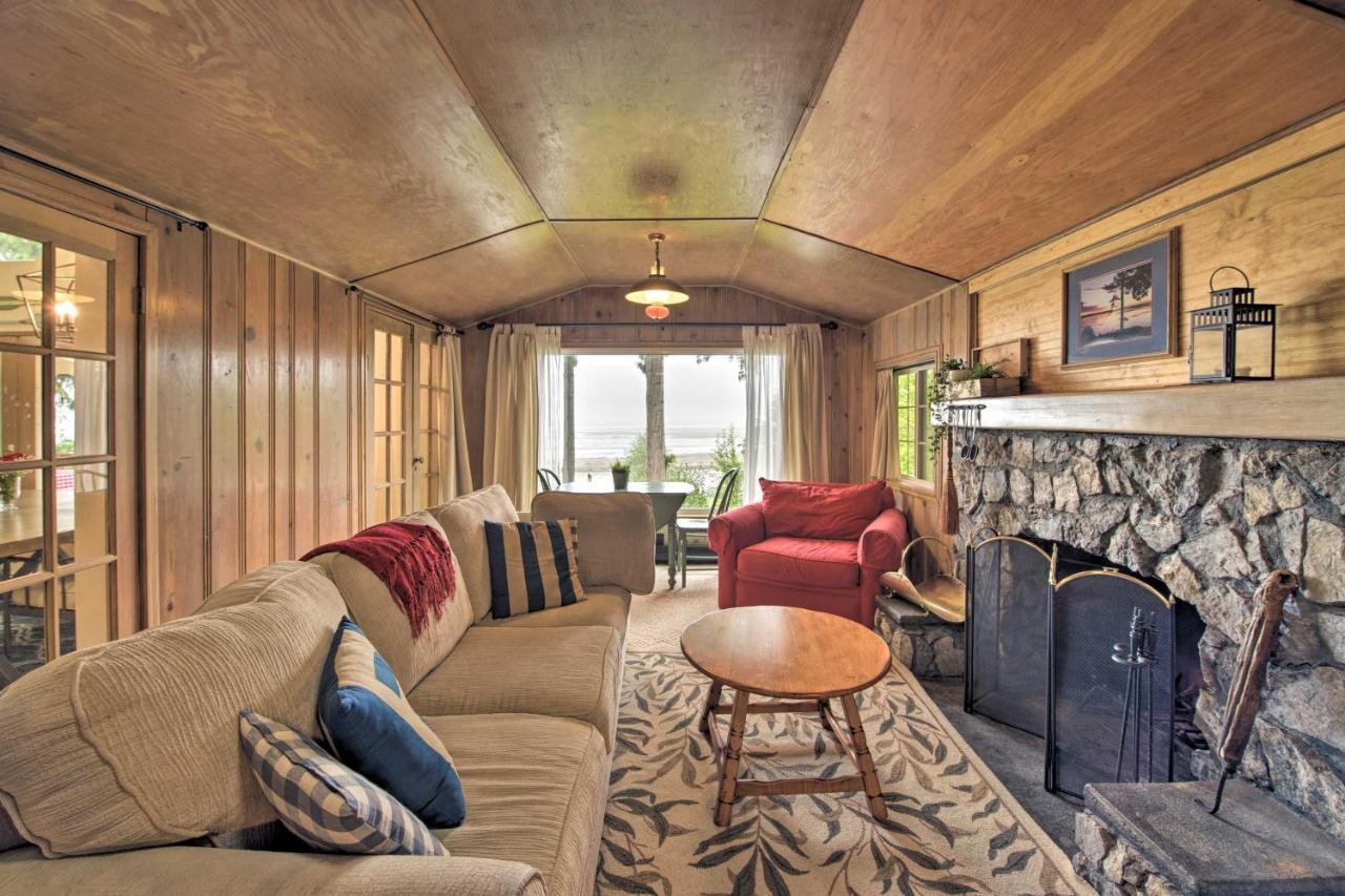 Warm Beach Hideaway With Private Beach! Stanwood Exterior foto